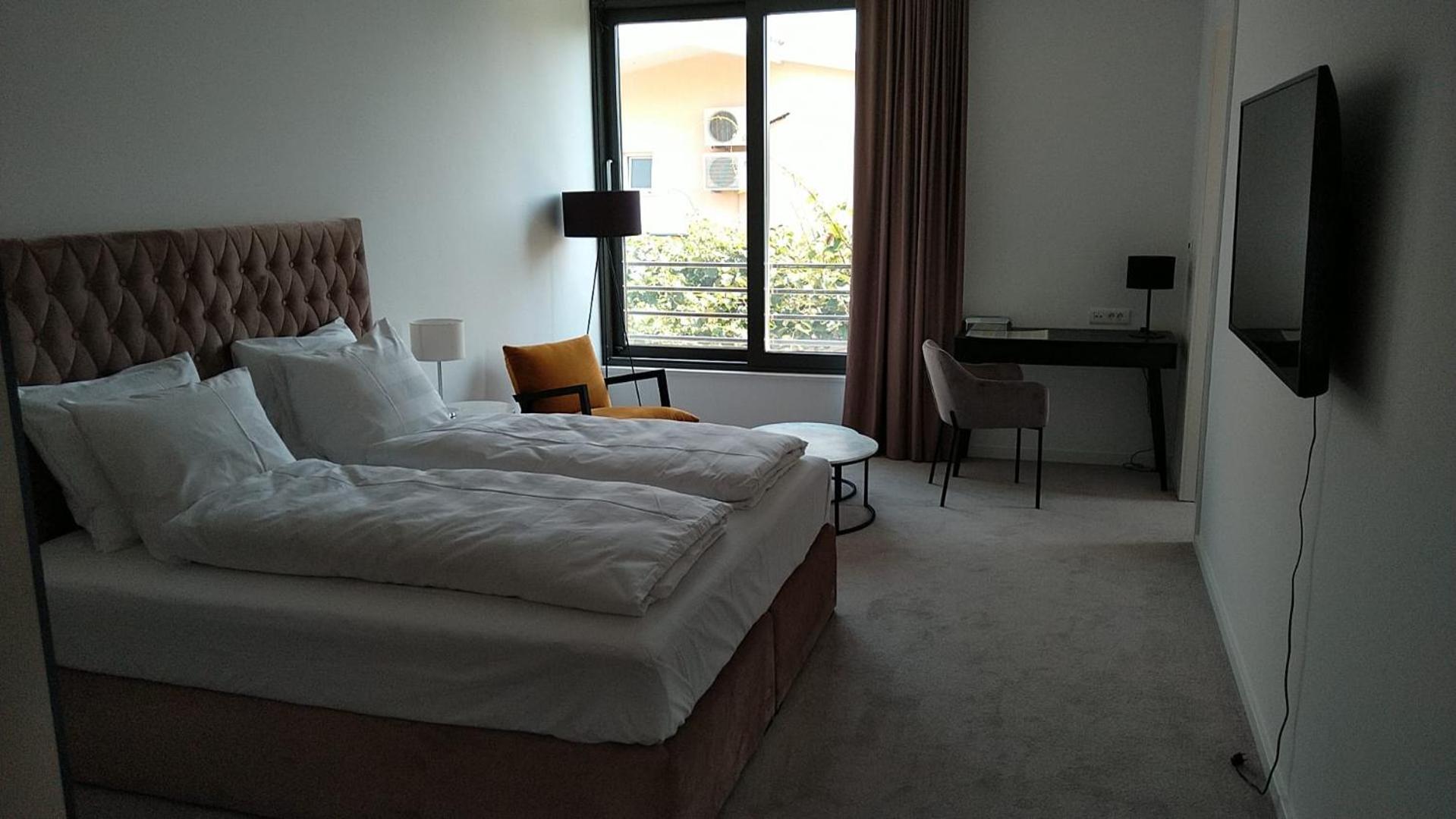 Hotel Oscar Каштела Екстер'єр фото